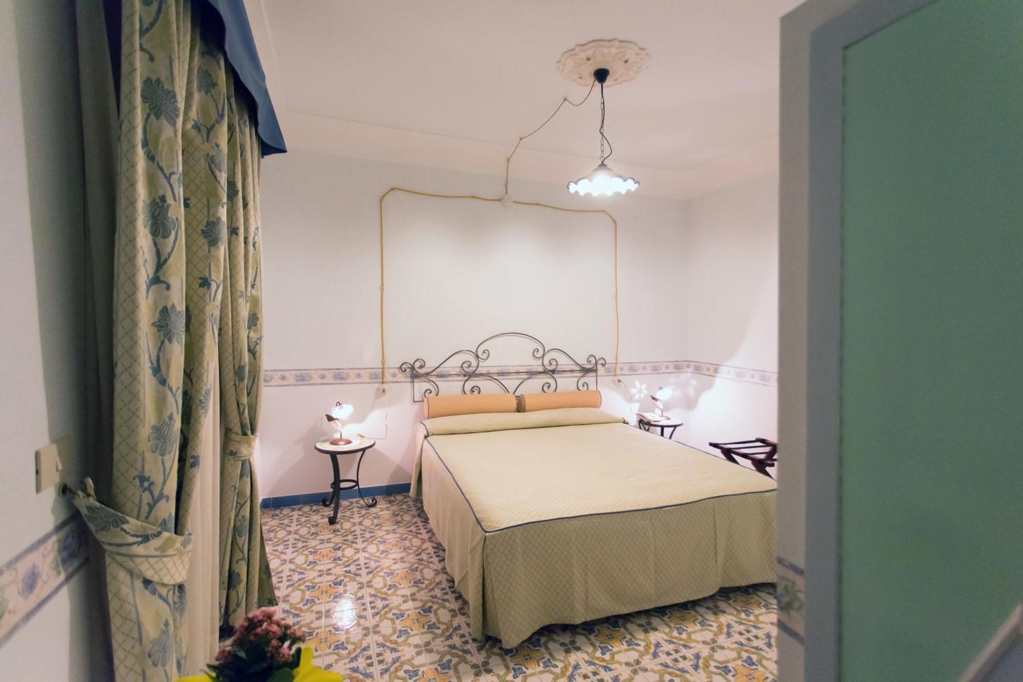 Holidays Fico D'india